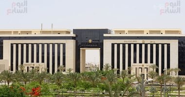 وزارة العمل تعلن عن وظائف جديدة في الصيدليات برواتب تصل إلى 9400 جنيه 2 وزارة العمل تعلن عن وظائف جديدة في الصيدليات برواتب تصل إلى 9400 جنيه