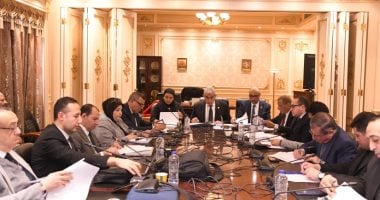"لجنة النواب تناقش اليوم مشروع قانون زيادة الأجور والعلاوة للعاملين بالدولة" 2 “لجنة النواب تناقش اليوم مشروع قانون زيادة الأجور والعلاوة للعاملين بالدولة”