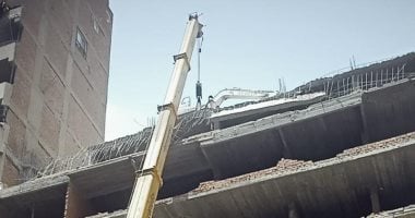 إزالة عقار مخالف مكون من 7 أدوار في عين شمس وتحويل مسئولين بالحى للنيابة الإدارية 2 إزالة عقار مخالف مكون من 7 أدوار في عين شمس وتحويل مسئولين بالحى للنيابة الإدارية