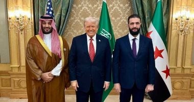 ترامب: لم أتشاور مع إسرائيل قبل لقاء الشرع وإيران تتعلم بسرعة وعلينا دعم غزة 2 ترامب: لم أتشاور مع إسرائيل قبل لقاء الشرع وإيران تتعلم بسرعة وعلينا دعم غزة