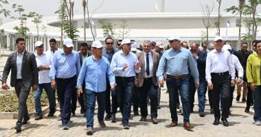 رئيس الوزراء يراجع تقدم تنفيذ مشروع حديقة "تلال الفسطاط" 2 رئيس الوزراء يراجع تقدم تنفيذ مشروع حديقة “تلال الفسطاط”