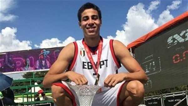 الزمالك يحل أزمة آدم موسى ويشارك أمام سموحة في الدوري اليوم