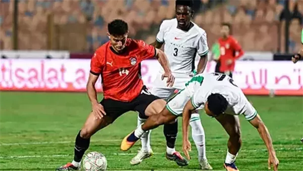 طاقم تحكيم مغربي يدير مباراة مصر ونيجيريا في التصفيات الأفريقية