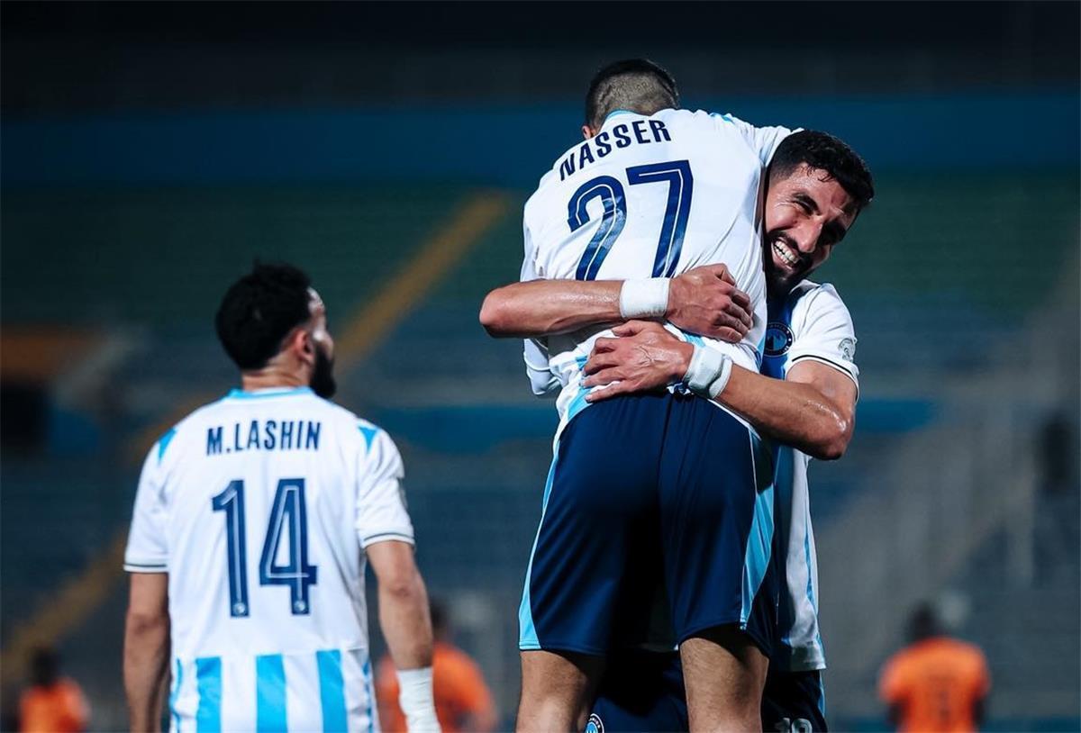 بيراميدز - احتفال 