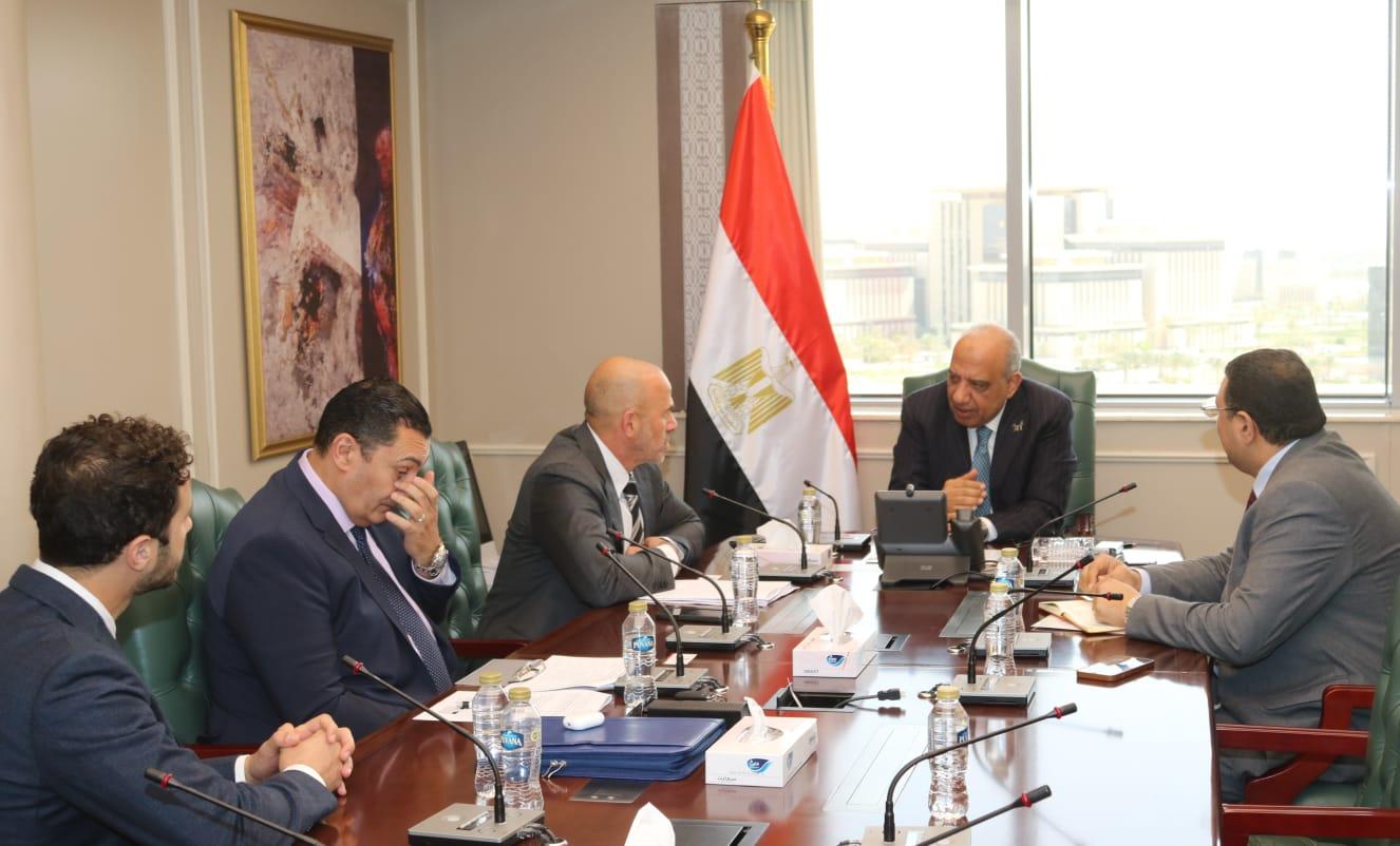 لقاء وزير الكهرباء ورئيس مجلس إدارة مجموعة إنكوم