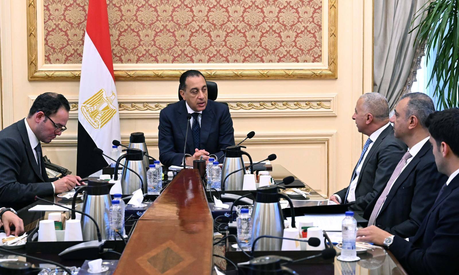 رئيس الوزراء خلال اللقاء