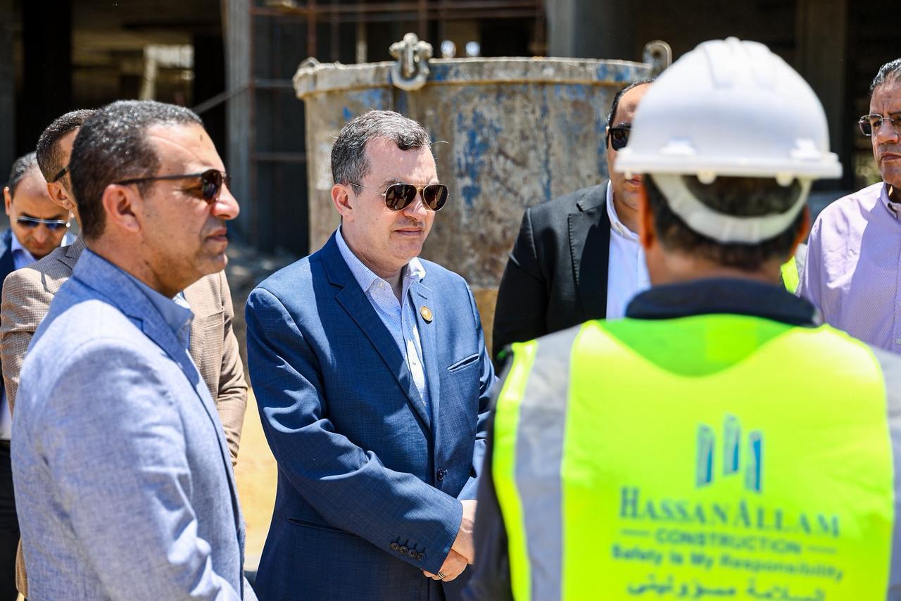 جولة وزير التخطيط