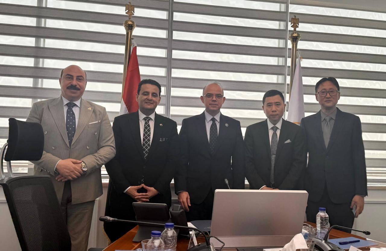 وزير الاستثمار