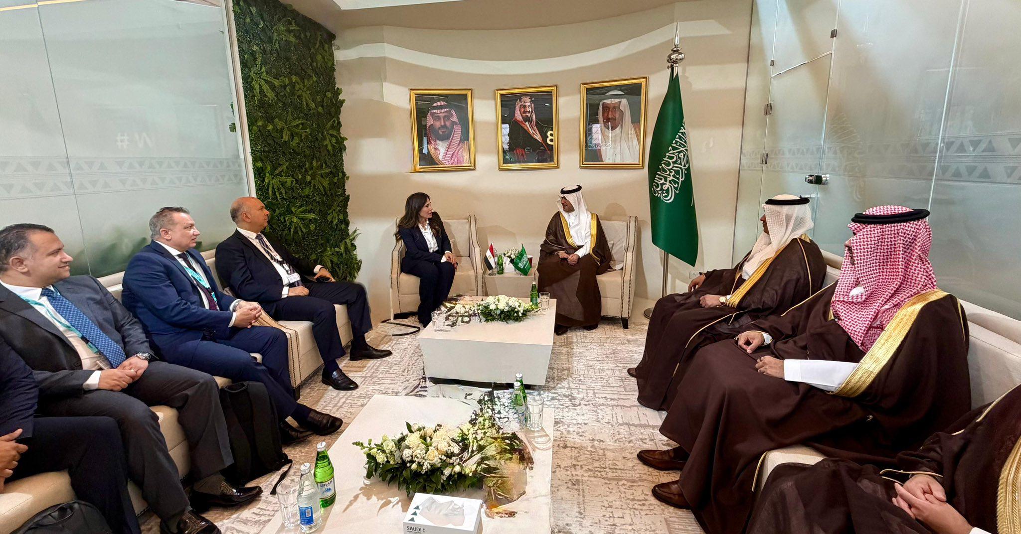 لقاء وزيرة الإسكان ووزير البلديات والإسكان السعودي