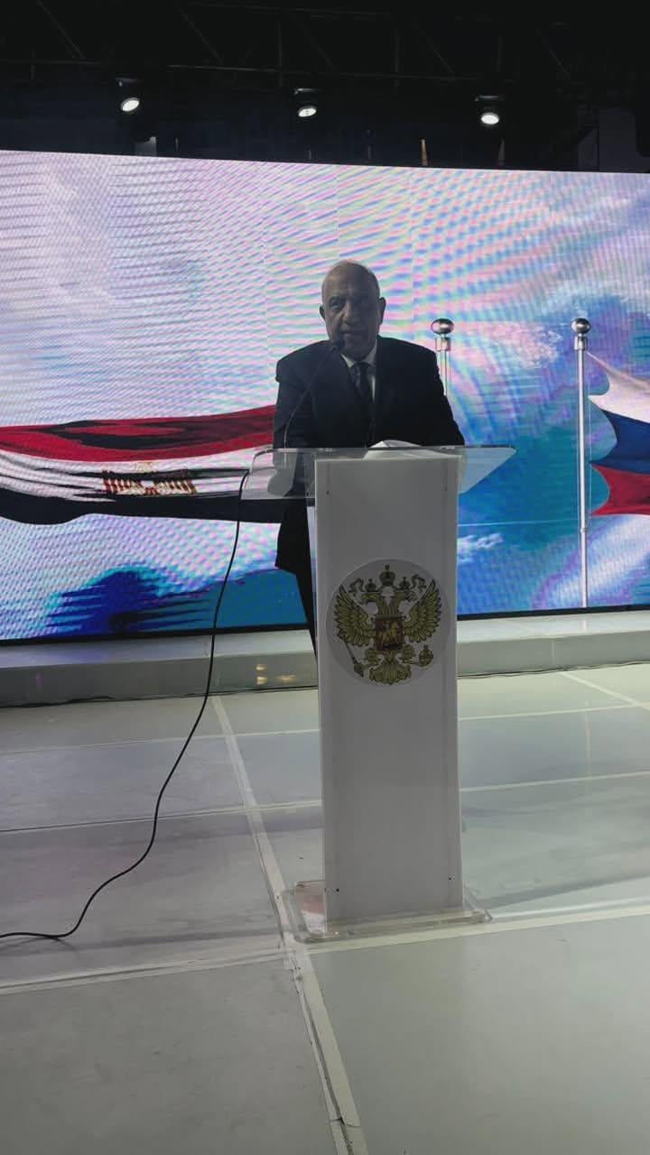 وزير الكهرباء