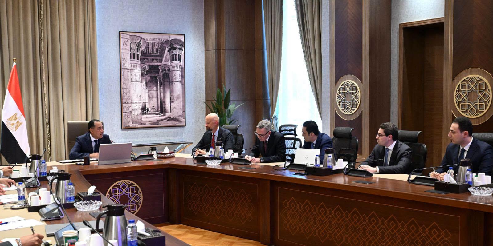 لقاء رئيس الوزراء ومسئولي شركة سكاتك النرويجية