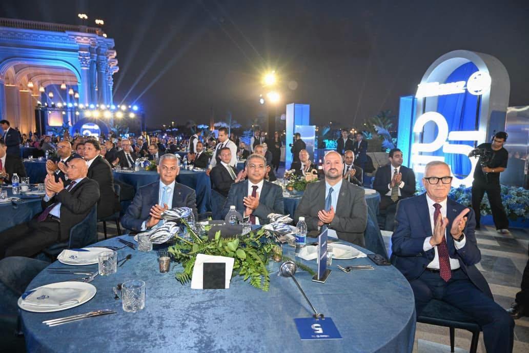 وزير الاستثمار