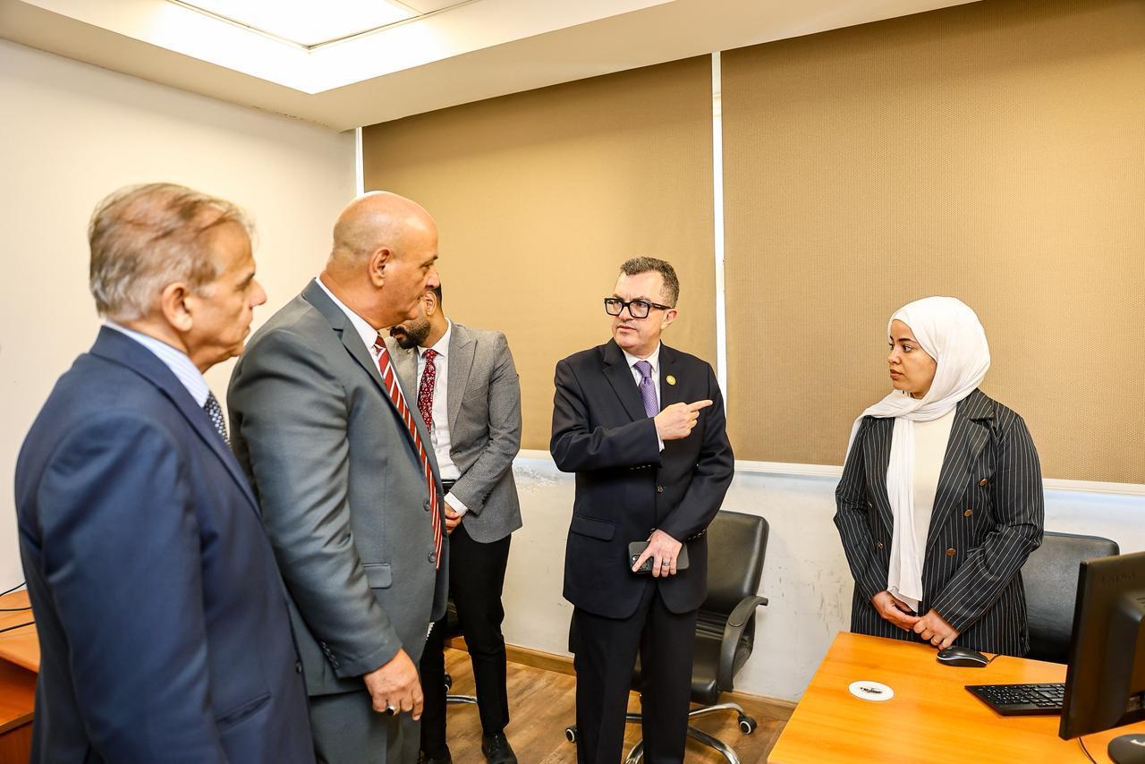 زيارة أحمد رستم لمركز البنية المعلوماتية لمنظومة التخطيط