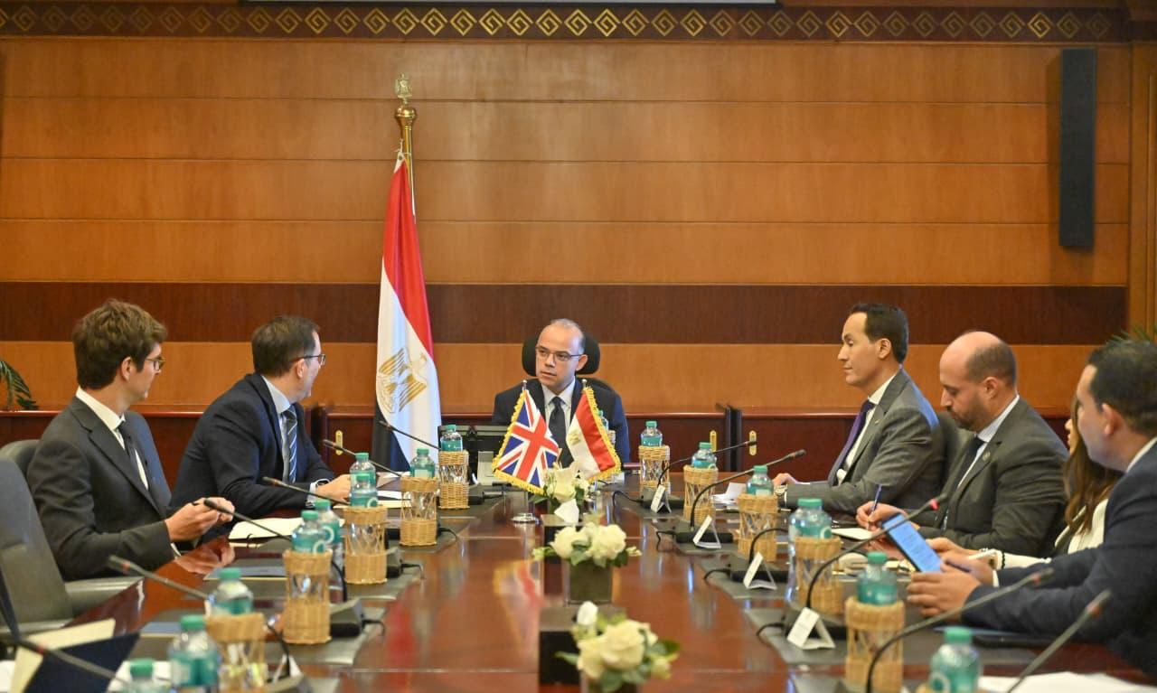 وزير الاستثمار