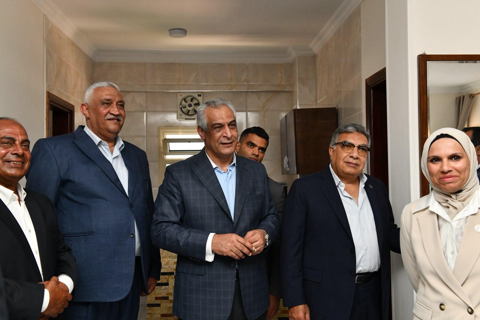 زيارة وزير الدولة للإنتاج الحربي لجمصة