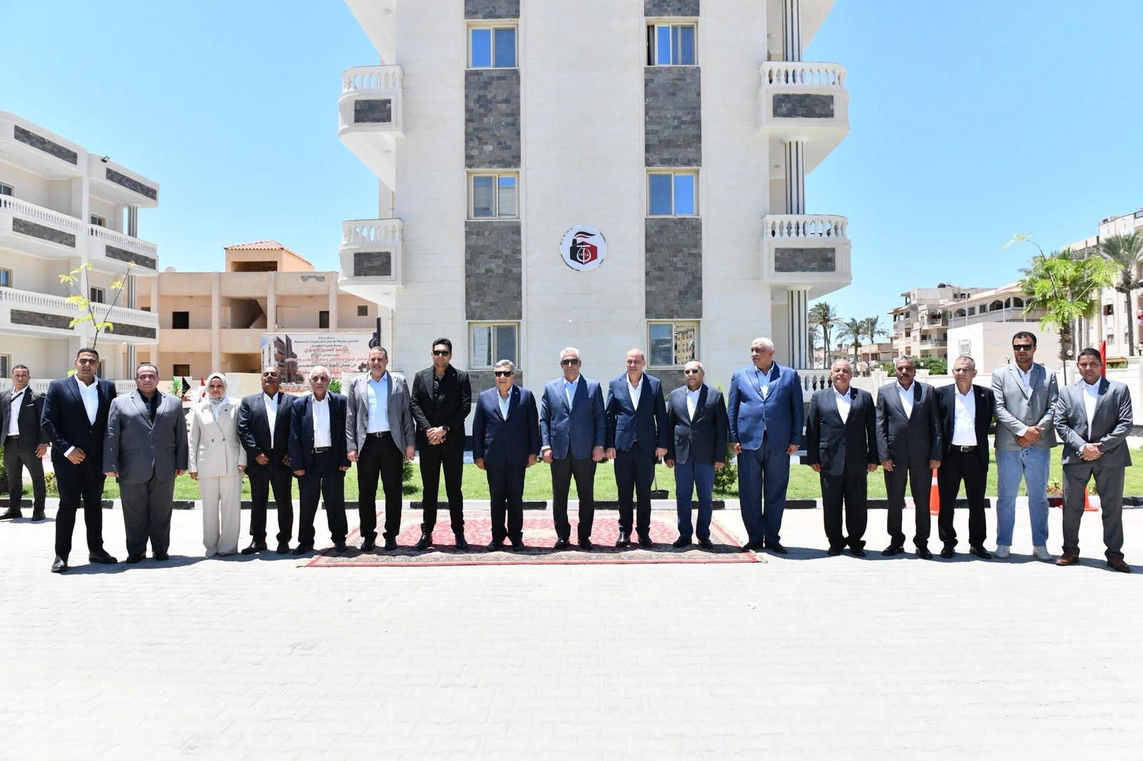 زيارة وزير الدولة للإنتاج الحربي لجمصة