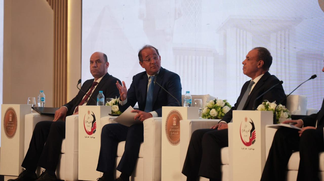 الحلقة النقاشية سياسة الدولة لرعاية المصريين بالخارج