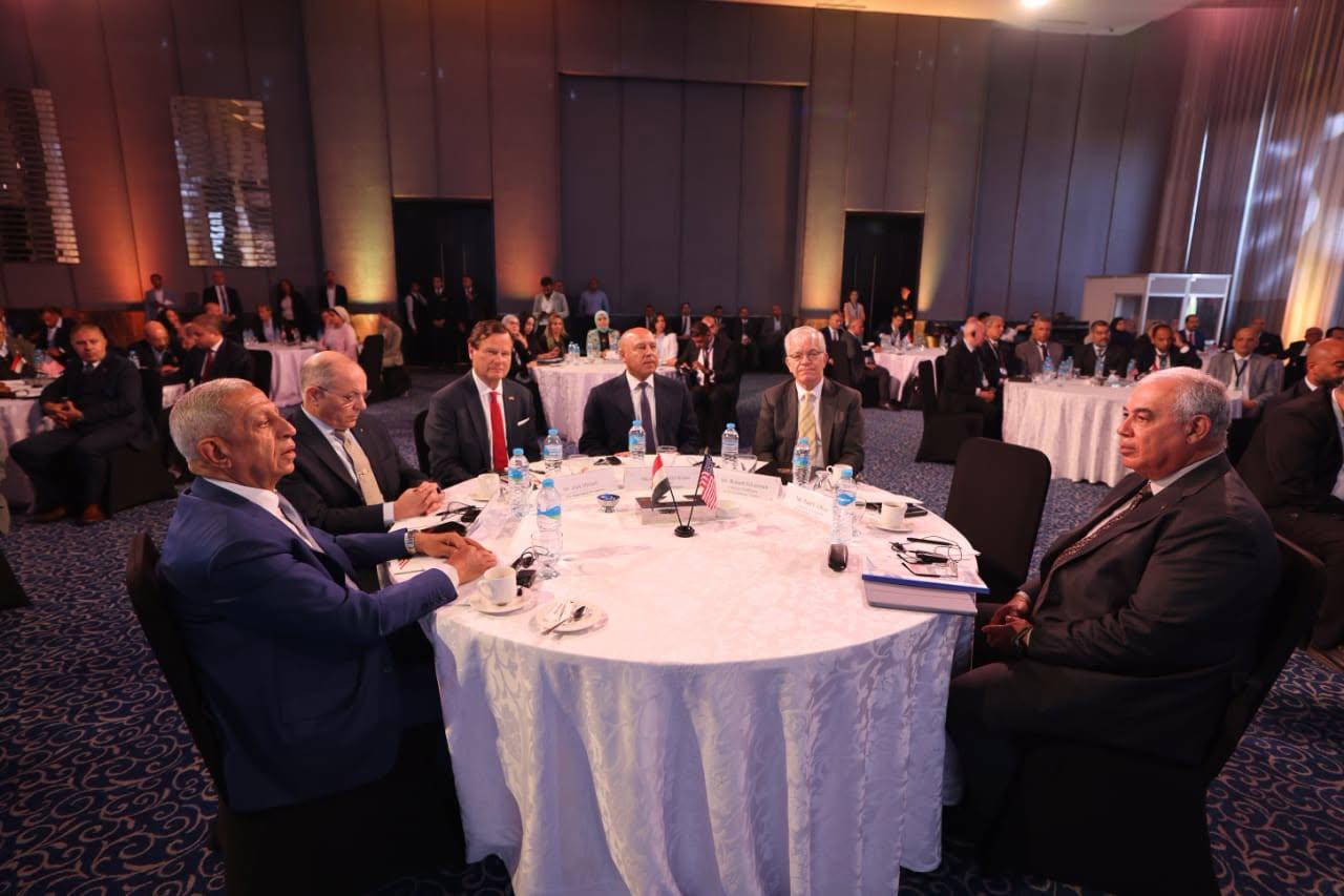 مؤتمر البنية التحتية للموانئ والابتكار البحري