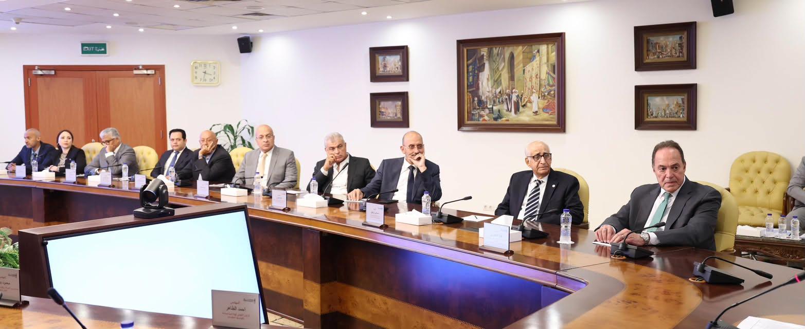 وزير الاتصالات