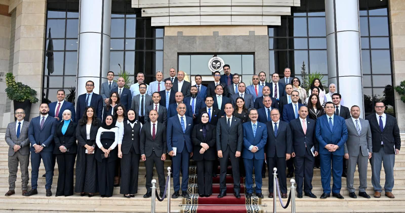 مؤتمر نحو بيئة استثمارية أكثر جذبا واستدامة